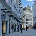 公寓 Goldenkey Am Rathausplatz Neu Eingerichtet 奥格斯堡