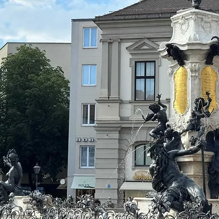 Goldenkey-Suites - New Luxury Suite 'Augusta Vindelicum' - Air Conditioning - Elevator - Prime Location At Augsburg Town Hall Square 아파트 *