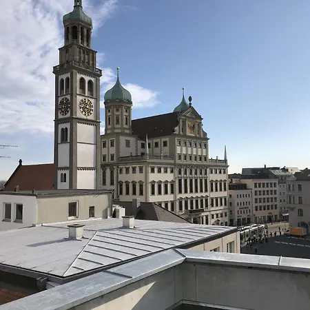 Goldenkey-Suites - New Luxury Suite 'Augusta Vindelicum' - Air Conditioning - Elevator - Prime Location At Augsburg Town Hall Square 아우크스부르크