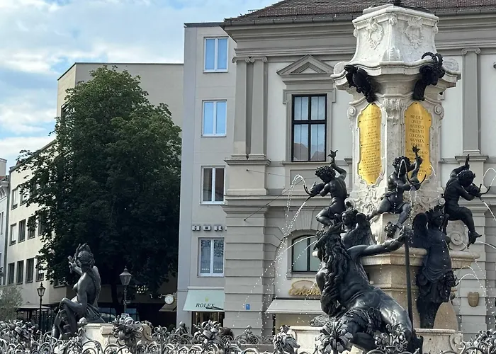 Goldenkey Am Rathausplatz Neu Eingerichtet Appartement *