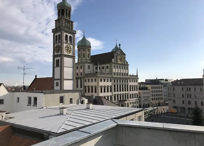 Goldenkey Am Rathausplatz Neu Eingerichtet Augsburg